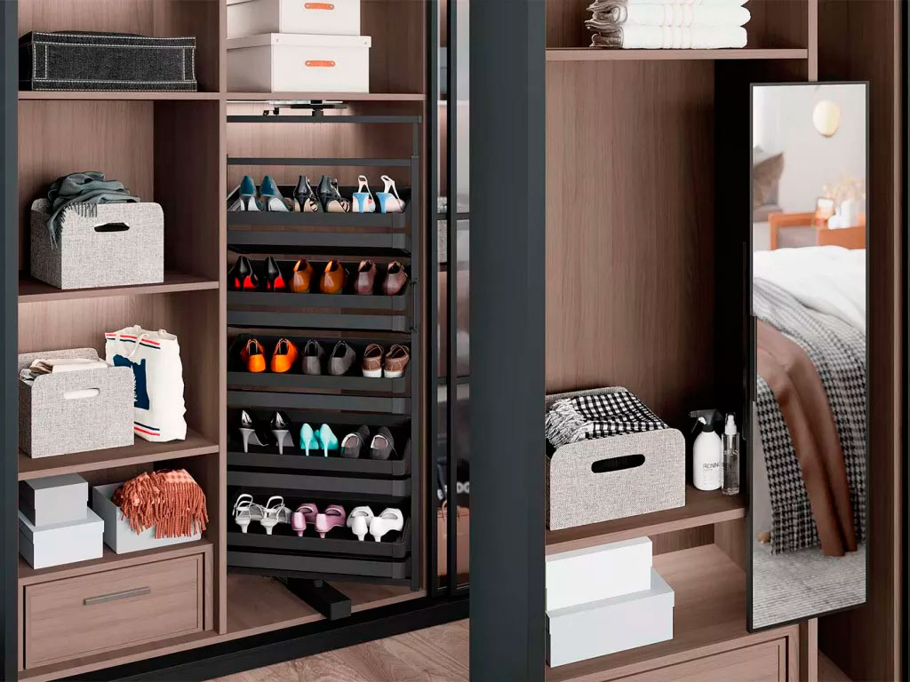 Как обустроить гардеробную на 3 кв. метрах - фото №7