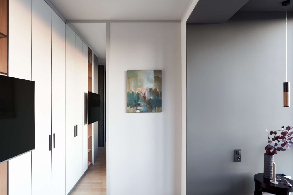 Кухня в двухэтажной квартире на севере Москвы - фото №5