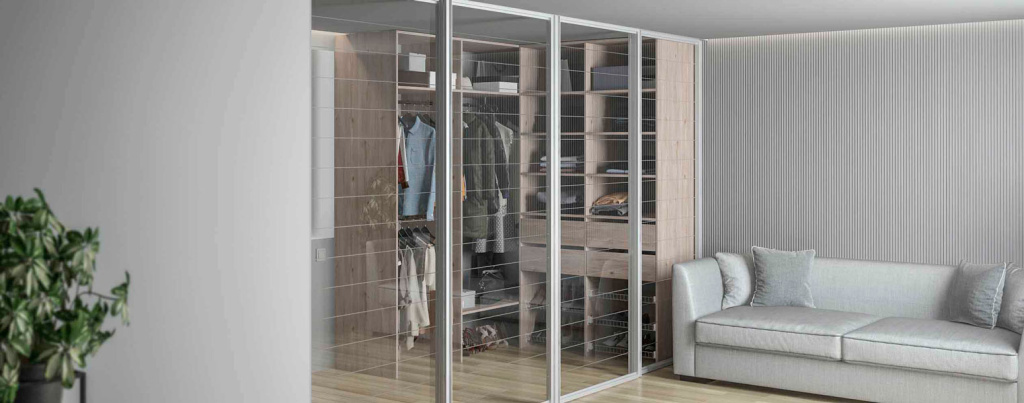 Как обустроить гардеробную на 3 кв. метрах - фото №6