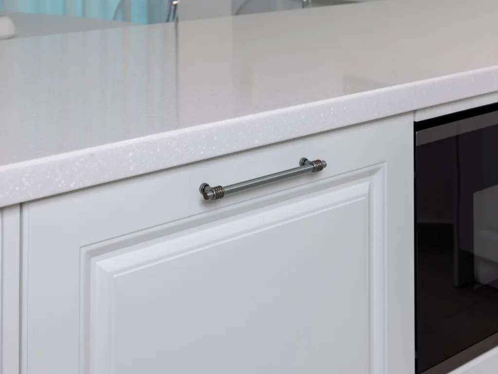  «Я хотел классическую белую кухню, и мне ее сделали за 14 дней» - фото №3