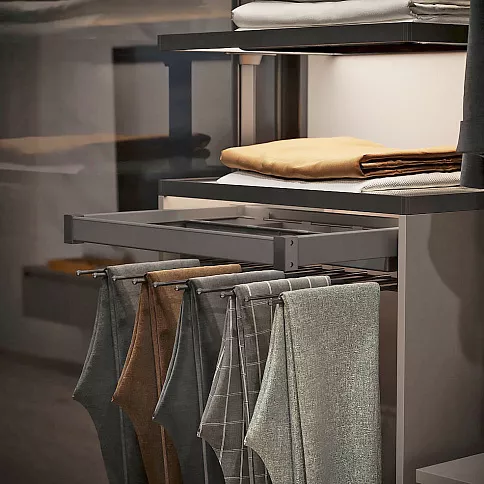 Гардеробная комната 16 - детальное фото № 5