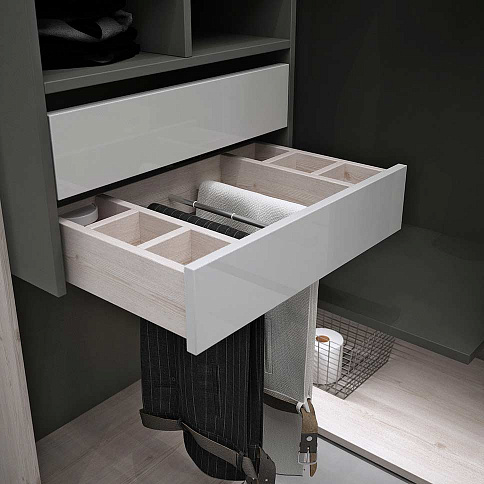 Гардеробная в отдельной нише - детальное фото № 3